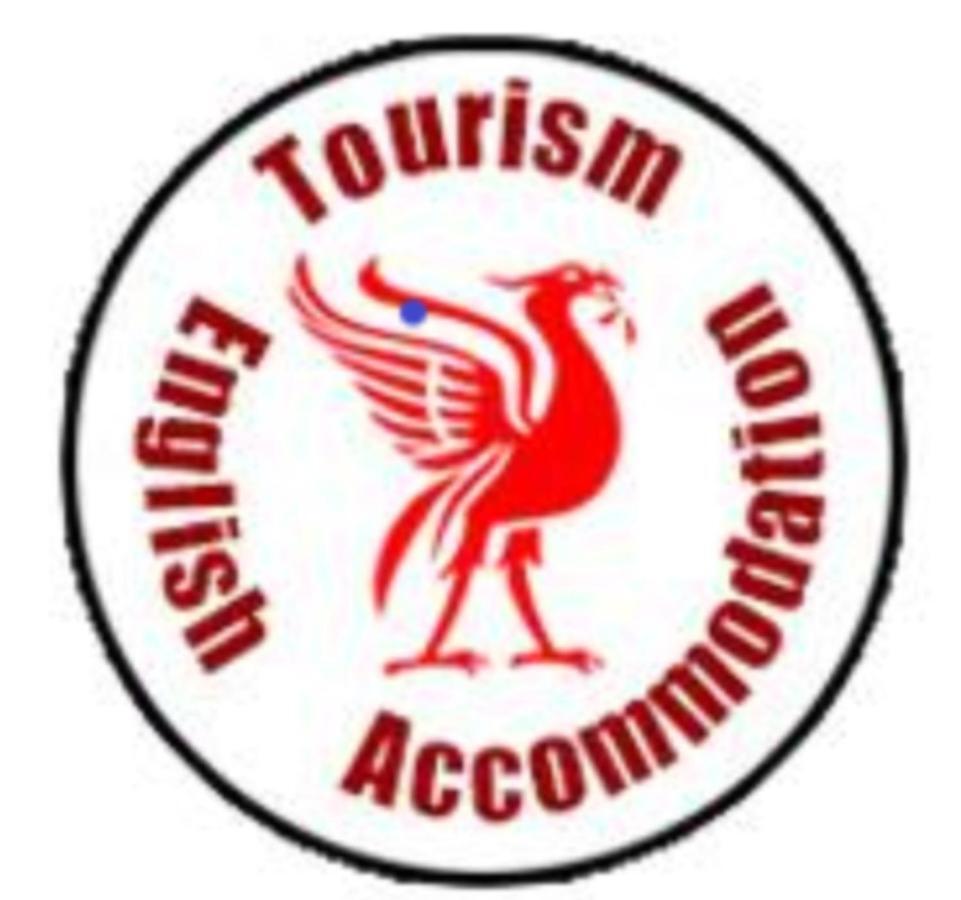 Tea In Liverpool - Private - Quiet - Ground Floor - En-Suite - Walk-In-Shower エクステリア 写真
